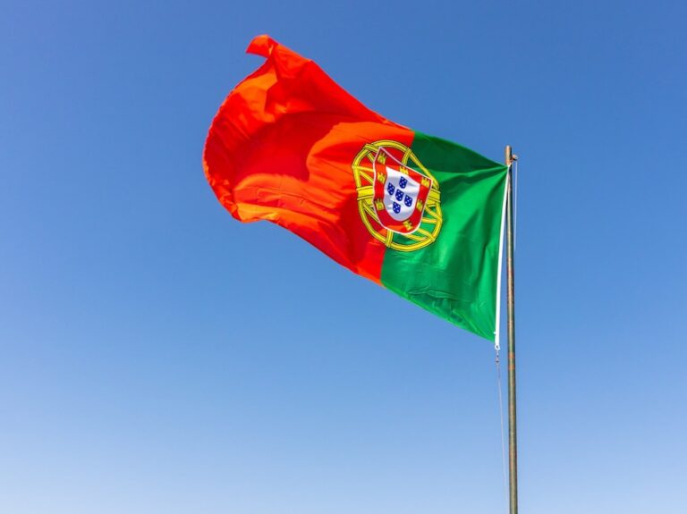 Golden Visa Portugal: What Investors Need to Know in 2025